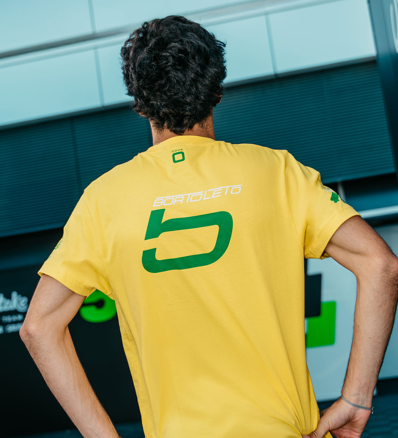T-shirt grafica Giallo da Uomo e Donna 