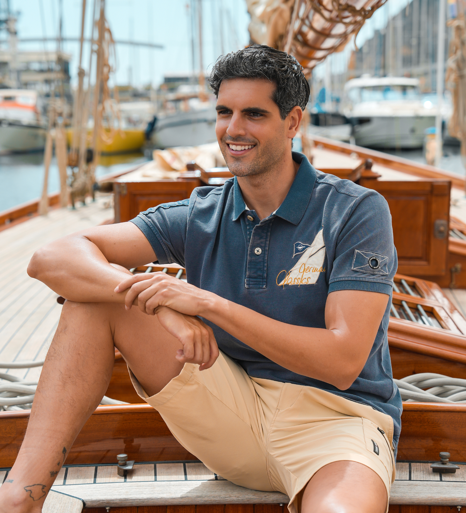 Polo en coton Marine pour Hommes Polo en coton Marine pour Hommes