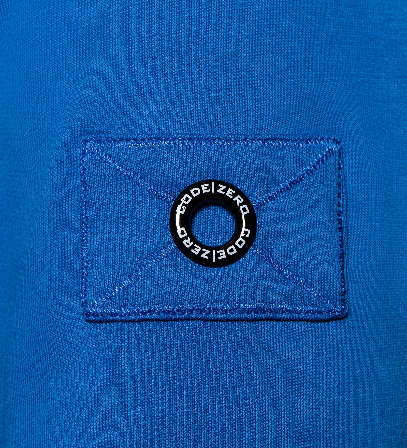upwind-sweater-blue-detail-eyelet