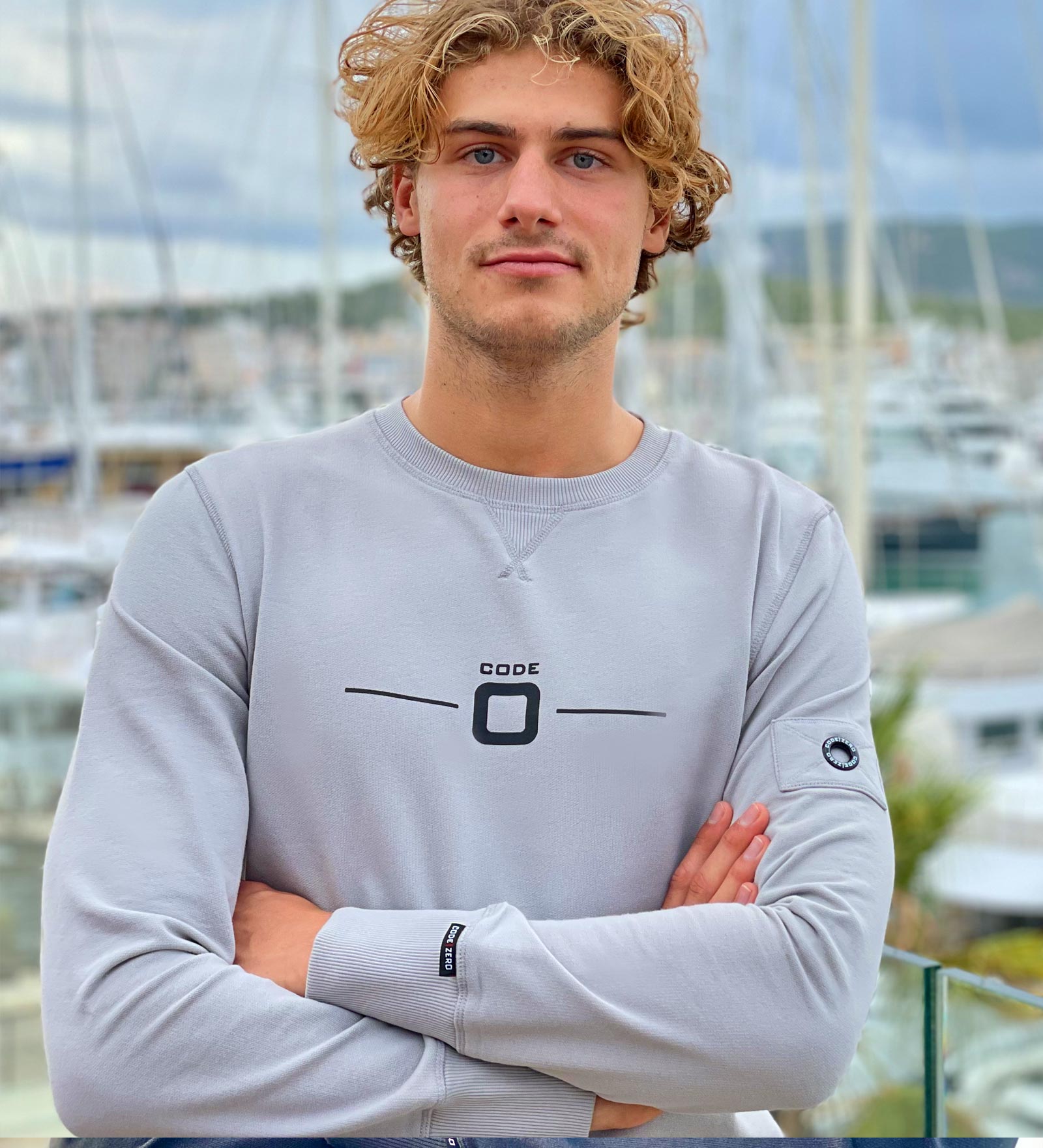 upwind-sweater-grey-mood-01