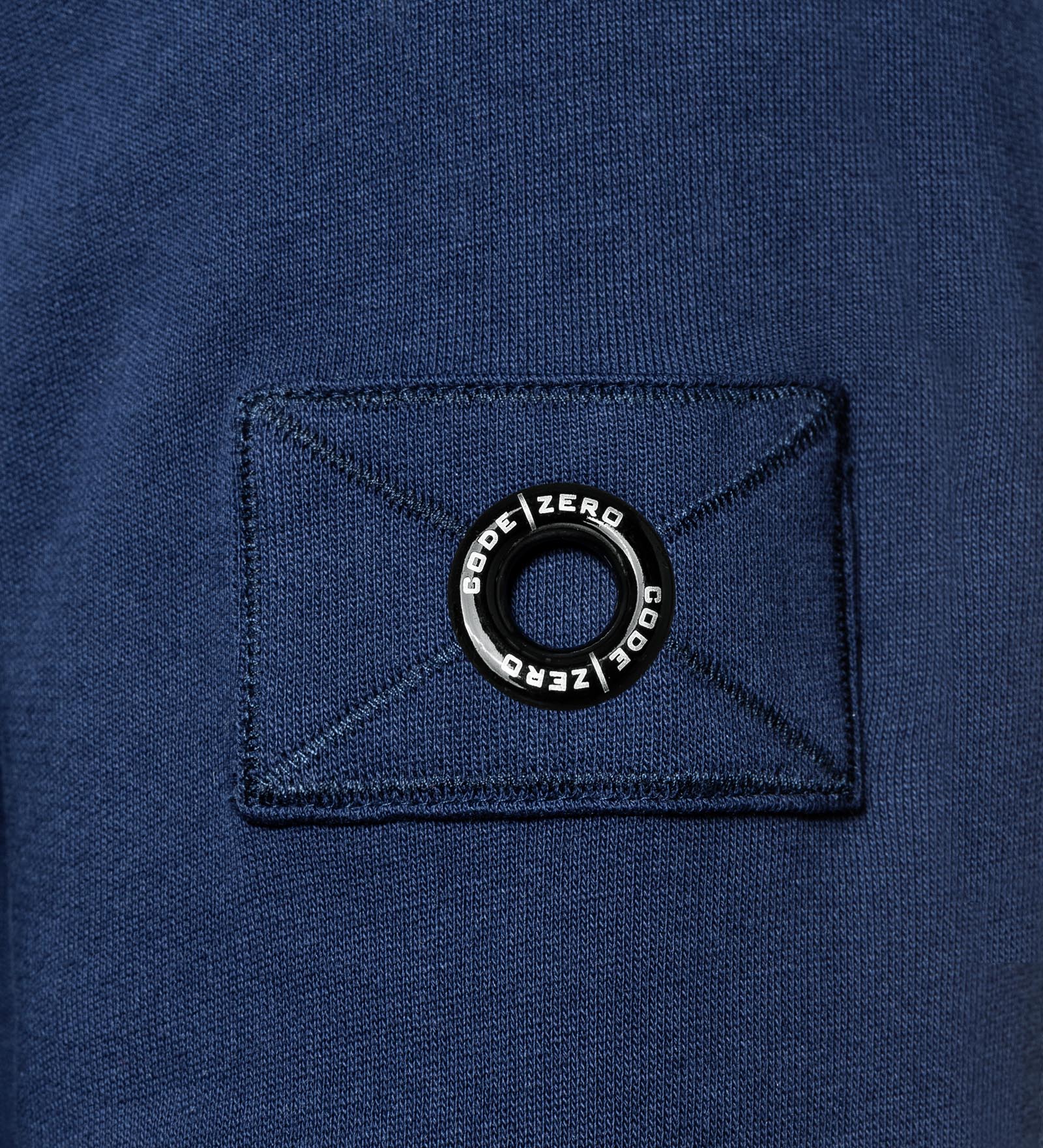 upwind-sweater-navy-detail-eyelet