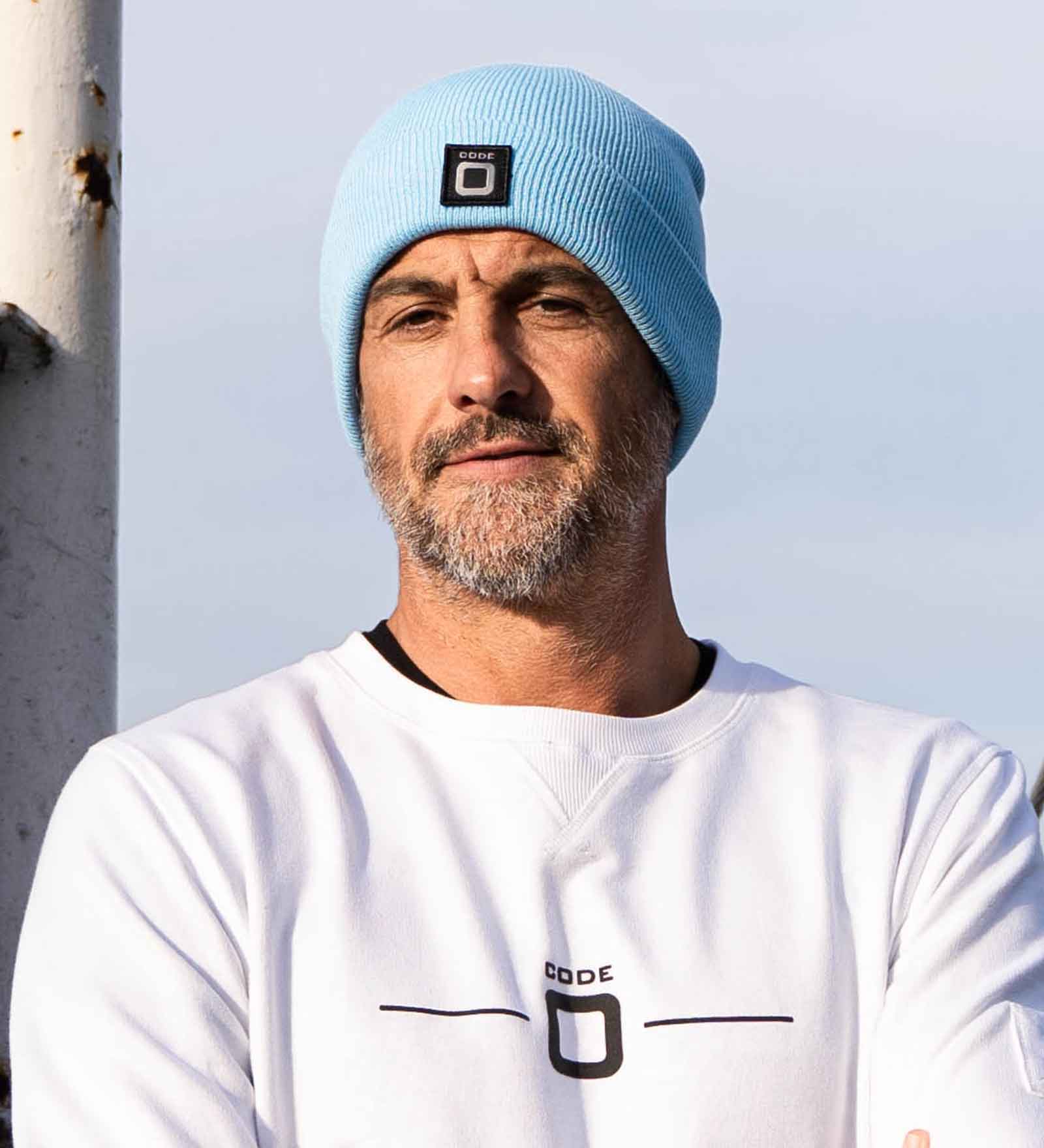 Mens Beanie light blue